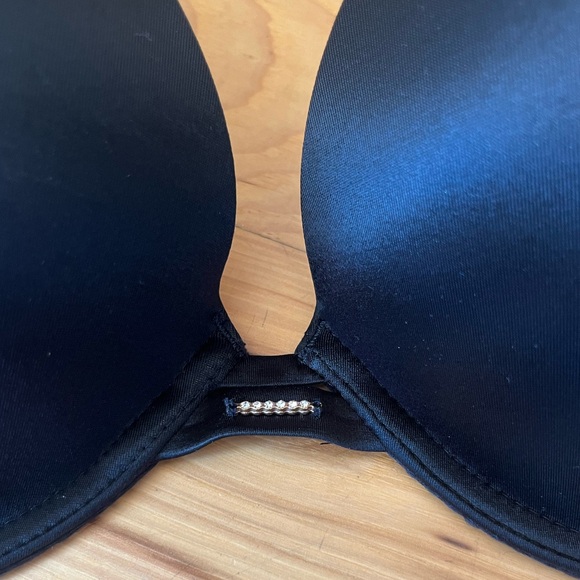 Victoria’s Secret Padded Push-up Convertible Bra - Picture 3 of 7